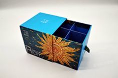礼品包装盒纸盒，用包装来打动消费者[吉彩思方]