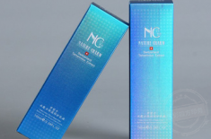 纸盒包装厂家 纸盒包装厂家营造产品时尚精致的感觉，获得热门关注。