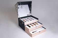 如何选择合适的厂家定做礼品盒包装？